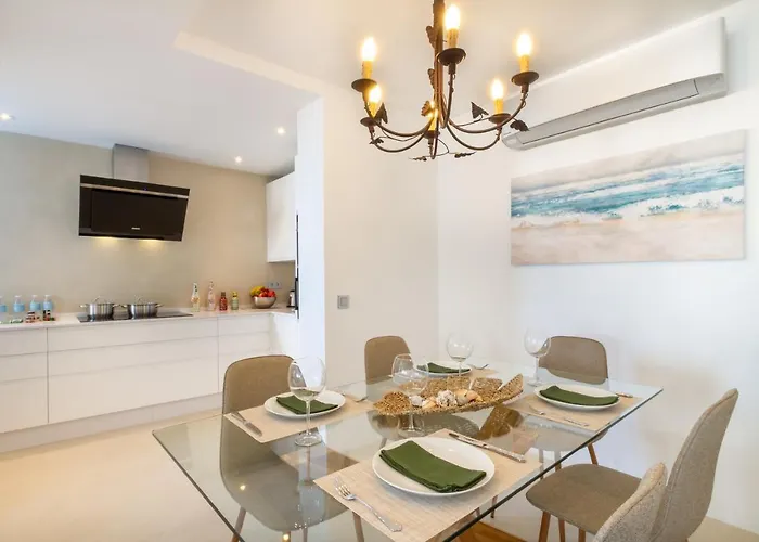 Апартаменты Banus - Centre Sea Views