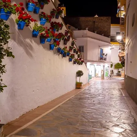 Banus - Centre Sea Views Διαμέρισμα *